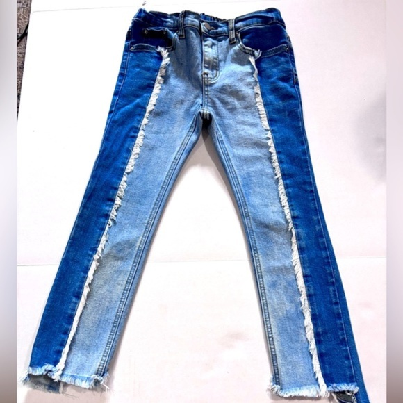 COPY - Girls Jeans Two Tone with Frayed Edges  and Hem. Sz. 7/8 - Picture 1 of 4